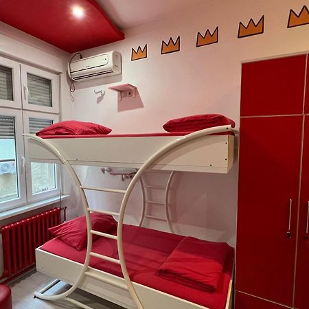 Pop Art Hostel Belgrade Exterior photo