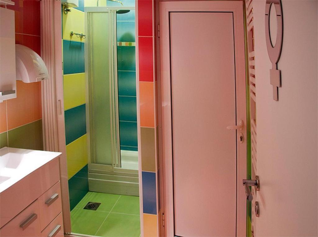 Pop Art Hostel Belgrade Exterior photo
