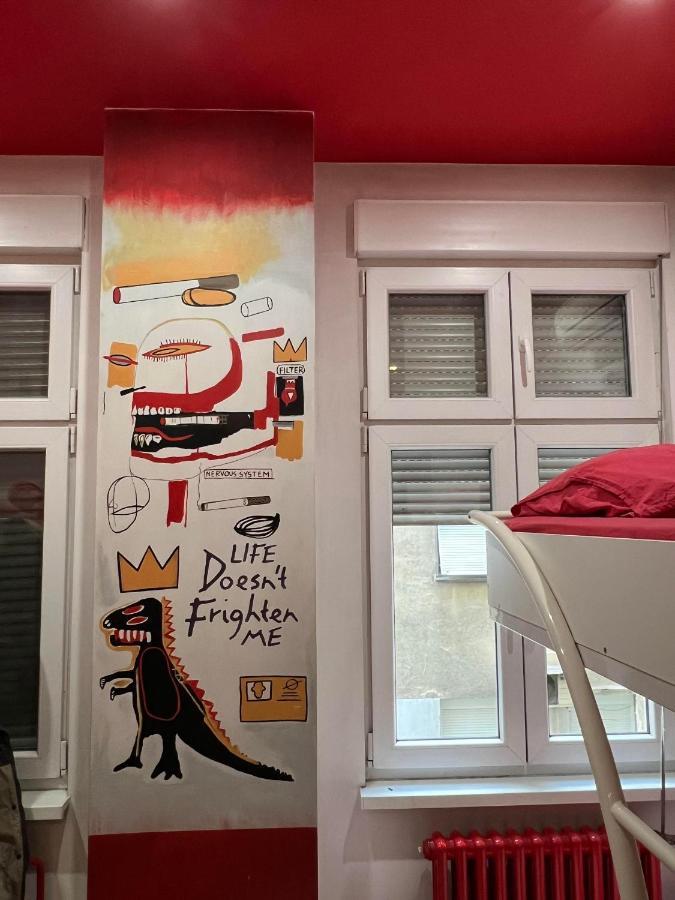 Pop Art Hostel Belgrade Exterior photo