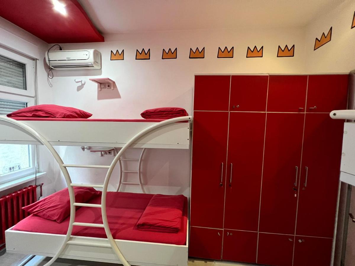 Pop Art Hostel Belgrade Exterior photo